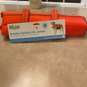 Dog life jacket / floatation device